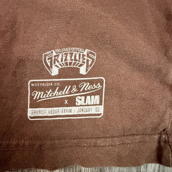Mitchell & Ness Shawn Kemp “Slam” Cover Basketball Tee — Hardwood Classics - Picture 3 of 6